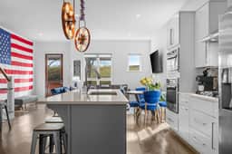 Walk to Broadway | Rooftop w/ City Views | 14 beds - Image 4