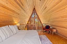 Cozy A-Frame • Hot Tub • Firepit • 30 min to Nash - Image 5