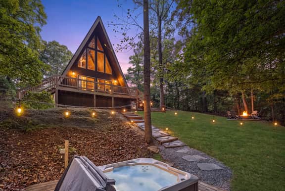 Cozy A-Frame • Hot Tub • Firepit • 30 min to Nash - Image 2