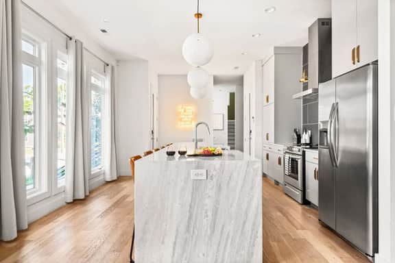 4BR Nashville Escape | Rooftop & Fire Pit - Image 3